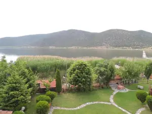 Prespes Lake View Family Apartment