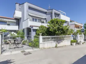 柳比卡公寓酒店