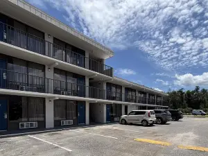 Motel 6 – Conway, SC
