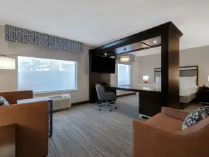 Hampton Inn & Suites Seattle/Federal Way