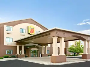 Super 8 by Wyndham South Bend
