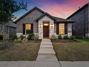 Single-level Home Game Area Ideal for Long Stays