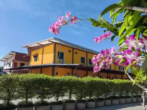 Pueng Luang Resort.