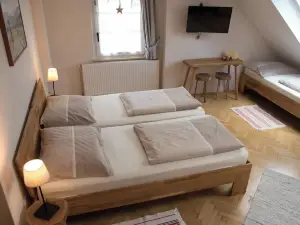 Bed & Breakfast Dvorec