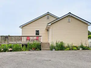 The Hideaway in Downeast Maine Walk to Ocean