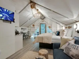 Incredible Tented Cabin Nestled Amidst Trees in Scottsboro, Alabama