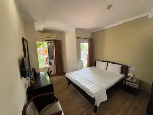 Khách sạn Mộng Yến