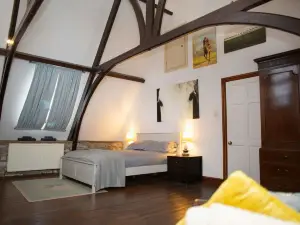 Chapel House, Newgale