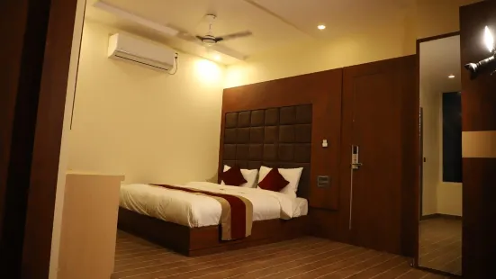 Hotel Siddhartha Park Regency - Parasi
