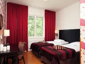 Søstrene Storaas Hotell