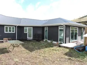5 Acres B&B