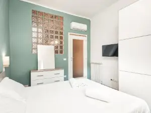 Mistral Holidays - Splendido bilocale nuovissimo con finiture di lusso