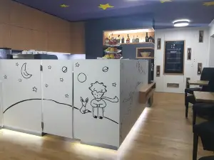 아파르트마니 말리 프린츠