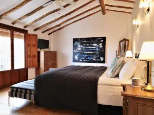 Lemon Tree Retreat at El Amparo