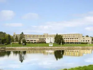 Ramada by Wyndham Belleville Harbourview Conference Centre