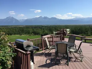パイオニア リッジ B&B イン