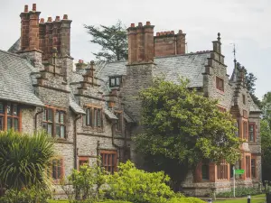 Caer Rhun Hall Hotel