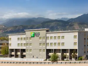 Holiday Inn Express & Suites COLORADO SPRINGS CENTRAL by IHG