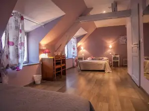 Logis Hotels - Auberge de l'Île - Hôtel 3 étoiles et Restaurant