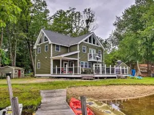Waterfront Ashland Home ~ 2 Mi to Downtown!