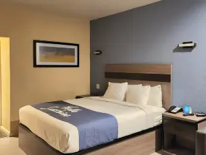 Days Inn by Wyndham Freeport