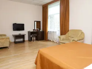 Profilaktoriy Svetlyy Hotel