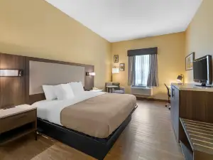 Quality Inn & Suites Bellville - Mansfield