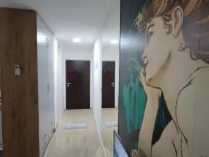 Intime by Nights & Smiles