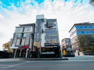安納亞舒適飯店