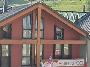 Hotel du Col