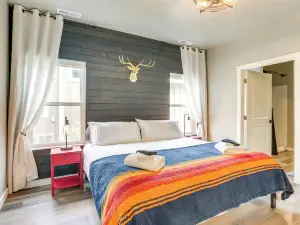 Spacious, Rustic Spearfish Home: Walk to Downtown!