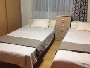 Bamboo House Room B - Economy Double