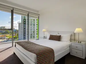 Code Apartments