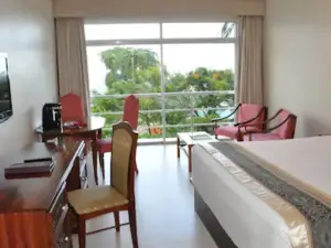 Pegasus Hotel by the Waterfront