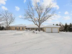 Farmhouse Stay/Guelph/Elora