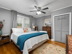Charming Cottage, with pool… close to National Hills Masters Tournament.