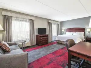Hampton Inn & Suites Madison West