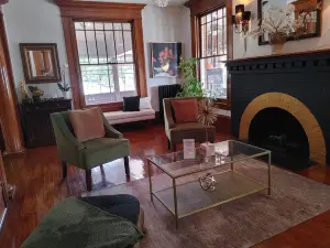 Stonewater Manor B&B