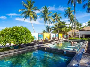 Weekender Resort