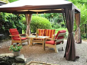 1795 Acorn Inn Bed and Breakfast