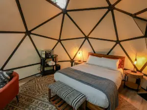 Cozy Dome with Stunning Surroundings in Freeport, Maine