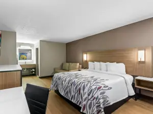 Red Roof Inn Radcliff - Fort Knox