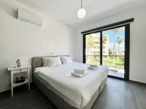 148 LIM - Stay Lumiere House