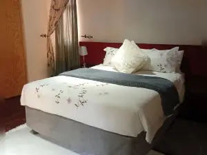 Green Oasis Lodges