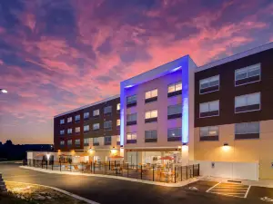 Holiday Inn Express & Suites ASHEBORO by IHG