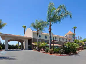 Holiday Inn Express & Suites SAN DIEGO-ESCONDIDO by IHG