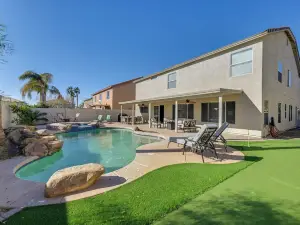 Putting Green, Pool and Spa Home in Queen Creek!