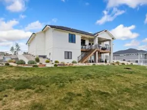 Bridle Ridge Retreat Modern Comfort, Open Views