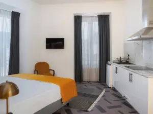 Gloria Suites Hotel by Succeed