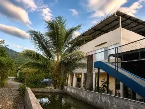 Hotel Tari